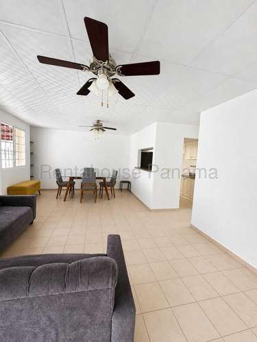 Venta de Casa con Línea blanca en Villa las Praderas Arraijan| 180.42 m², 26GP8901