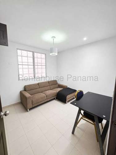 Venta de Casa con Línea blanca en Villa las Praderas Arraijan| 180.42 m², 26GP8901