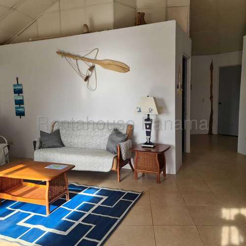 Venta de Casa Dúplex de Playa Amoblada Frente al Mar en Saboga Casa de Playa 1559.55 m², 27GP1928