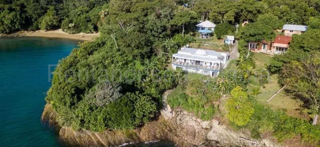 Venta de Casa Dúplex de Playa Amoblada Frente al Mar en Saboga Casa de Playa 1559.55 m², 27GP1928