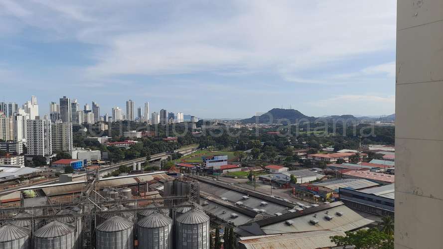 Alquiler de Apartamento en Edison Park Ph Majestic Gardens KF