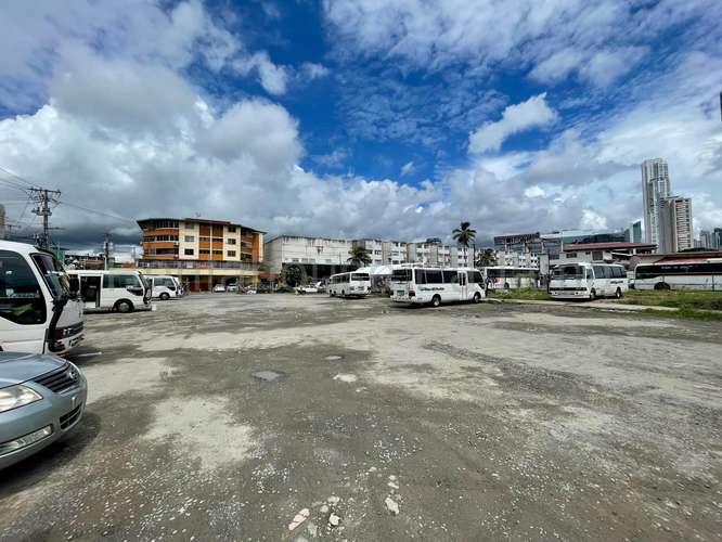 Venta de Terreno en Avenida Balboa 27-1415 MMM