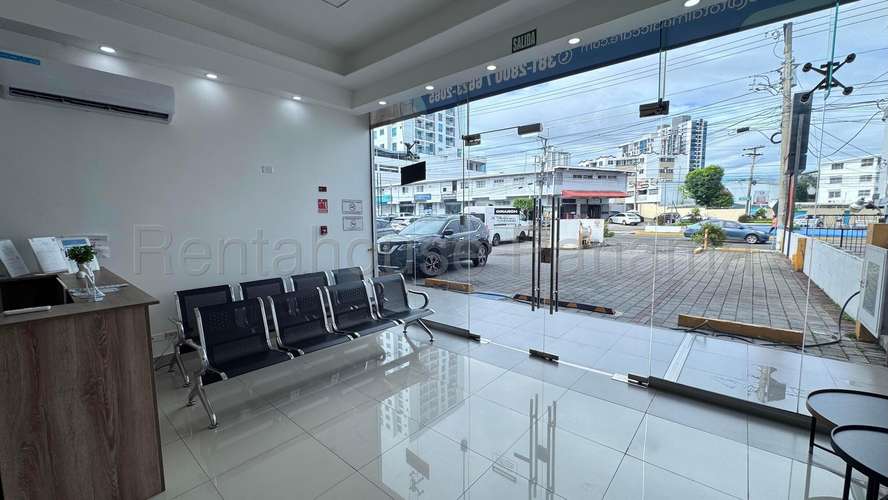 Alquilo Local de 182m2 en Parque Lefevre Plaza Santa Fe 27-3302SRZ - Imagen 6