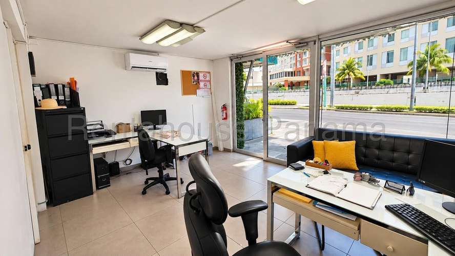 Vendo Negocio de 295m2 en San Francisco 27-3295SRZ