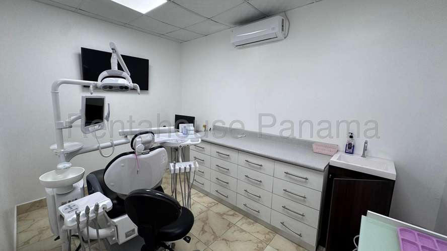 Alquiler de Local Comercial en Parque Lefevre | Solo Cliente Directo LFC