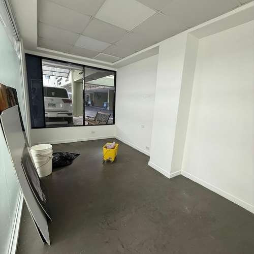 Alquiler de Local PB Royal Center Marbella - Imagen 8