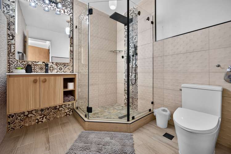 Incredible Remodeled Turnkey Apartment for Sale in El Cangrejo - Imagen 13