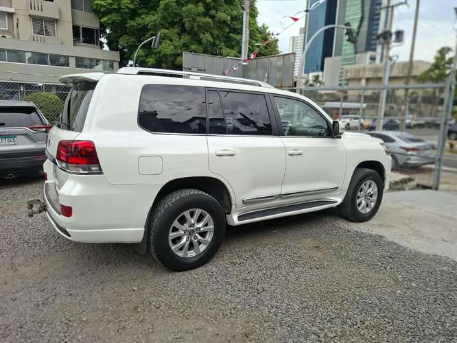 toyota land cruiser lc  - Imagen 4