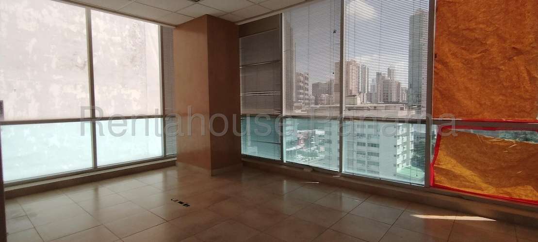 J1225GRR Alquiler de Oficina Comercial en Bellavista  - Imagen 9
