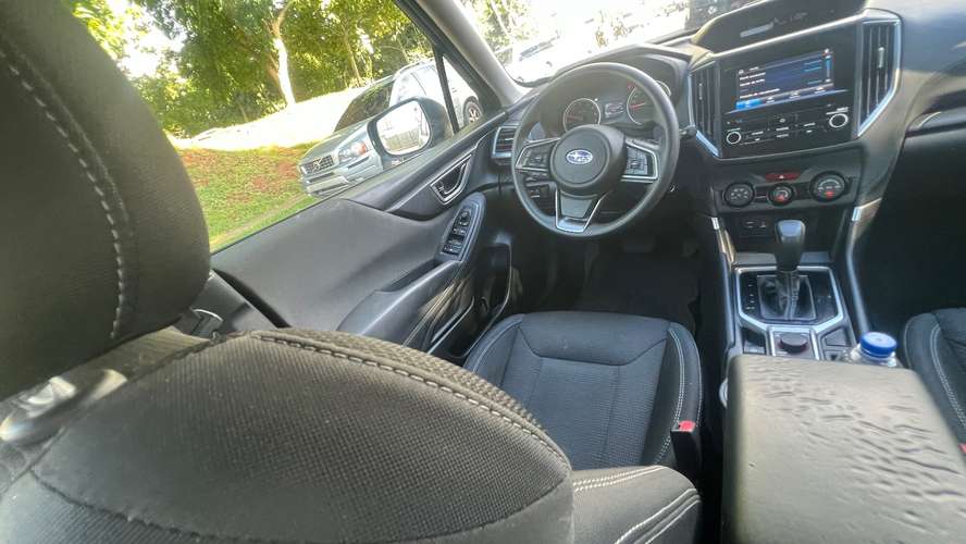 Vendo Subaru forester 2022 