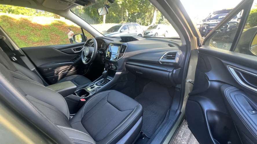 Vendo Subaru forester 2022 