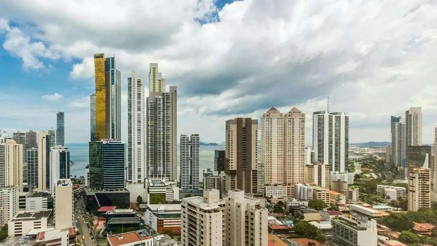 Alquiler Oficina FINANCIAL PARK Costa del Este - 104m² Piso Alto - Imagen 11