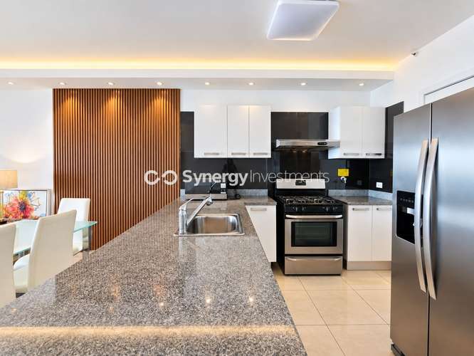 APARTAMENTO EN ALQUILER EN AVENIDA BALBOA - Imagen 5