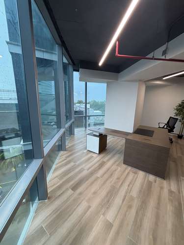 SE ALQUILA OFICINA AMOBLADA FINANCIAL PARK 