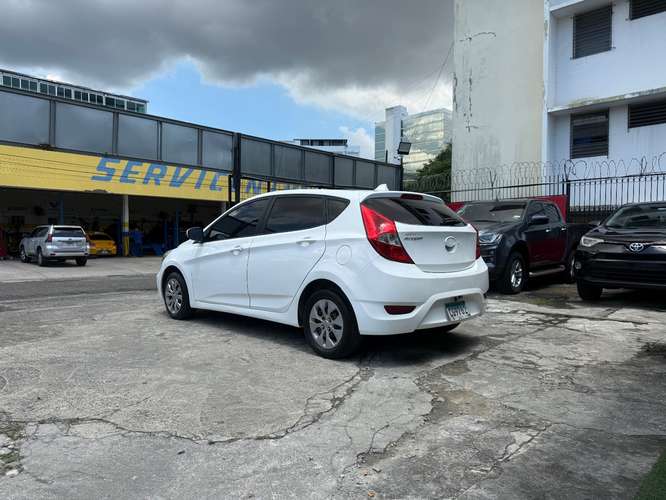 HERMOSA HYUNDAI ACCENT HB SEMI FULL 2018  - Imagen 7