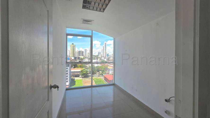 Oficina en Venta Obarrio 27EPP2892