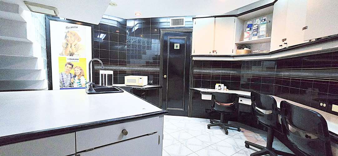 OPORTUNIDAD!!! RENTO CLÍNICA DENTAL AMUEBLADA Y EQUIPADA | 248.14 m² | CERCA DEL METRO - Imagen 18