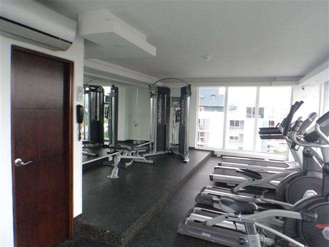 Apartamento amueblado de 2 dormitorios en alquiler, a 2 minutos del Metro - Imagen 18
