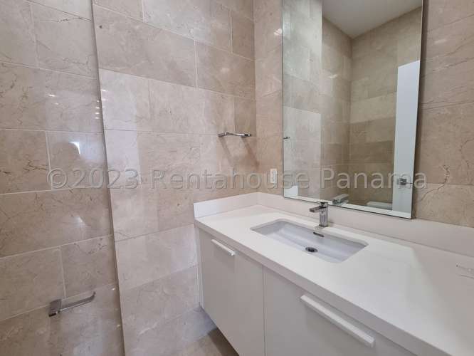 Alquiler de Apartamento en Punta Pacifica Ph Ocean Reef Garden NS