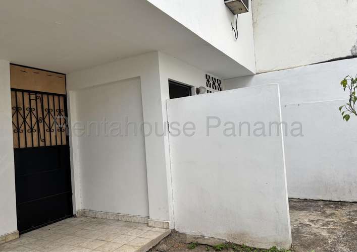 Venta de Casa Comercial en Parque Lefevre NS - Imagen 9