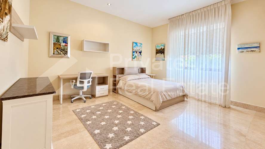 Casa unifamiliar de 4 dormitorios en Costa del Este, Toscana  - Imagen 18