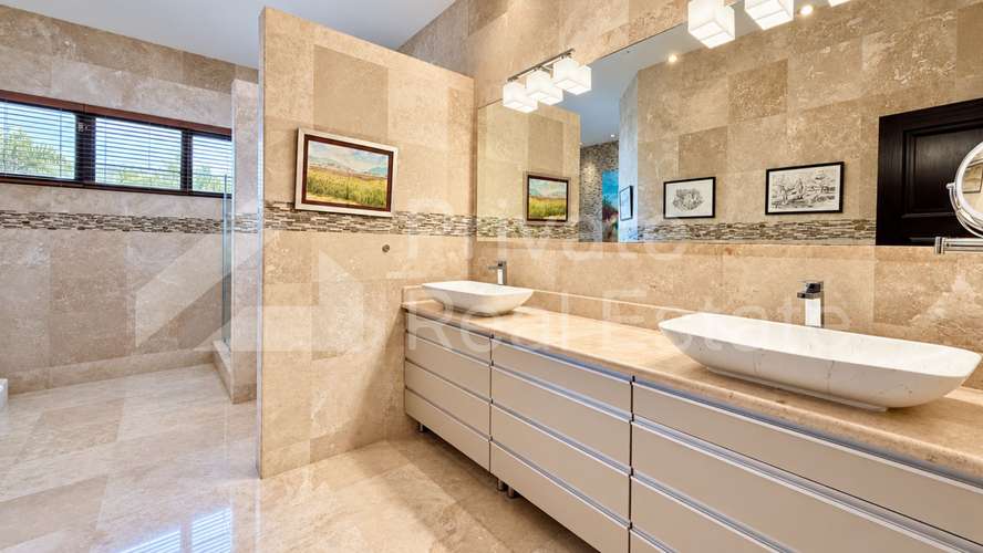 Casa unifamiliar de 4 dormitorios en Costa del Este, Toscana  - Imagen 17