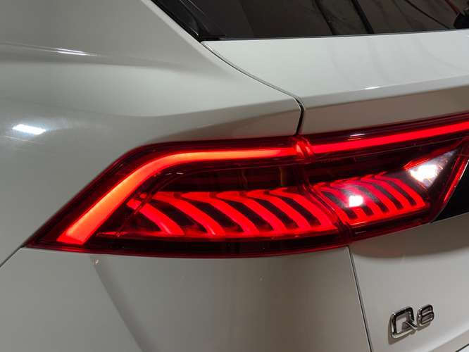 AUDI Q8 2019  - Imagen 11