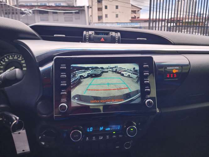Toyota Hilux 2021 - Imagen 11