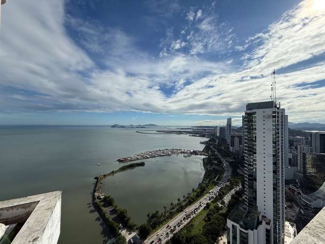 APARTAMENTO ALQUILER AMOBLADO - AVE BALBOA 
