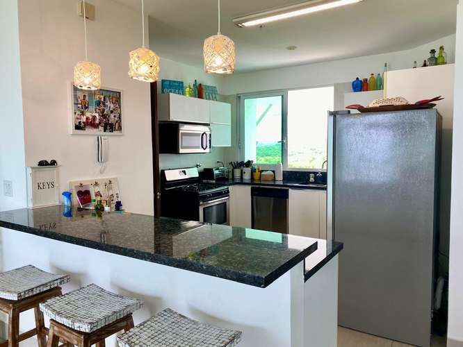 Punta Barco – Vista al Mar – 218mts2 – 445,000