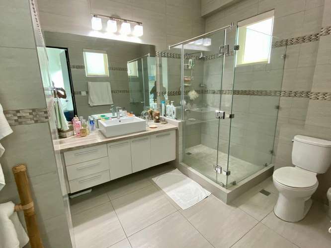 Punta Barco – Vista al Mar – 218mts2 – 445,000