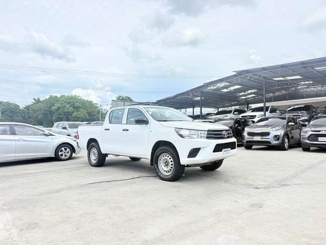Toyota Hilux 2016