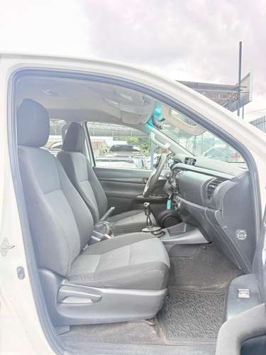 Toyota Hilux 2016