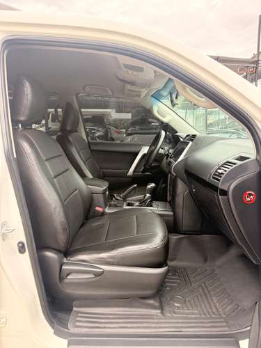 Toyota Land Cruiser Prado 2019 TXL - Imagen 9