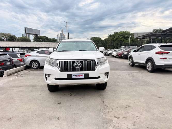 Toyota Land Cruiser Prado 2019 TXL - Imagen 3