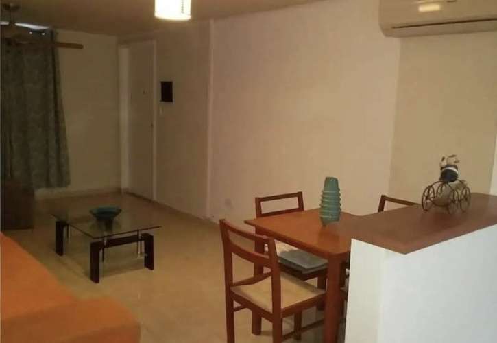 SE ALQUILA APARTAMENTO SEMIAMOBLADO