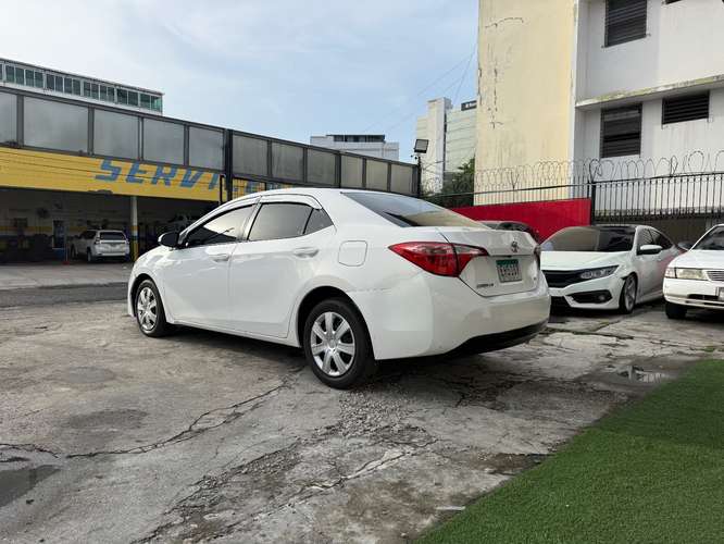 HERMOSA TOYOTA COROLLA LE SEMI FULL 2019 