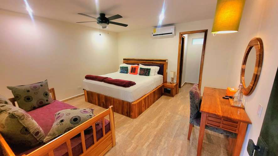 Venta hotel ecológico en Cerro Azul - Imagen 10