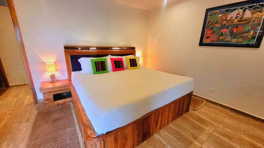 Venta hotel ecológico en Cerro Azul - Imagen 3