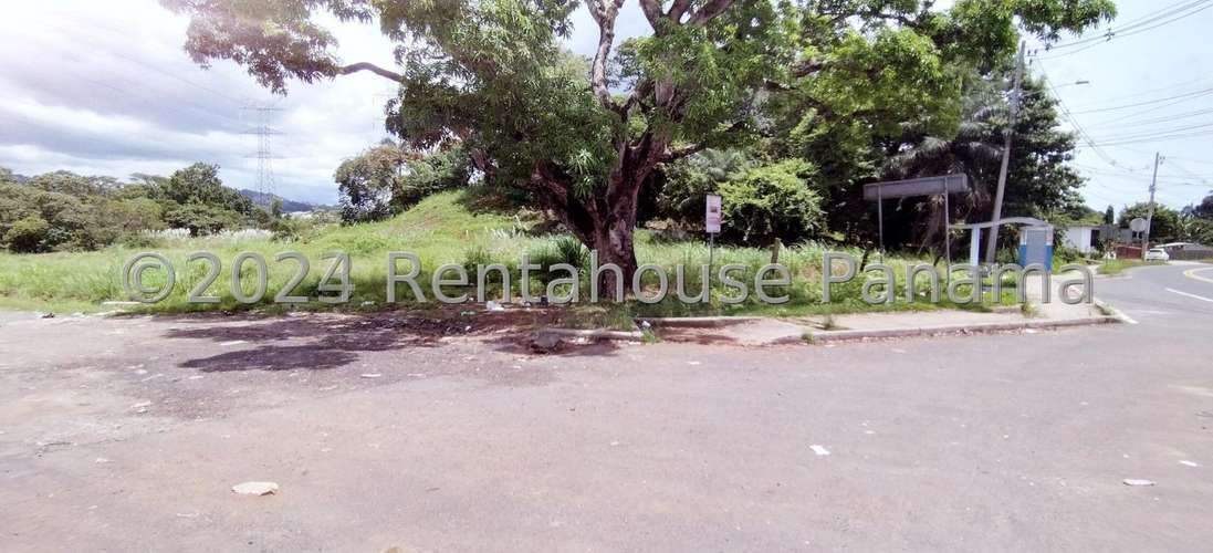 Venta de Terreno en Pedregal – Villalobos