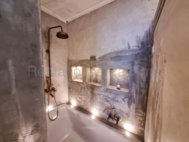 Alquilo Apartamento en Avenida Balboa LC27-3284