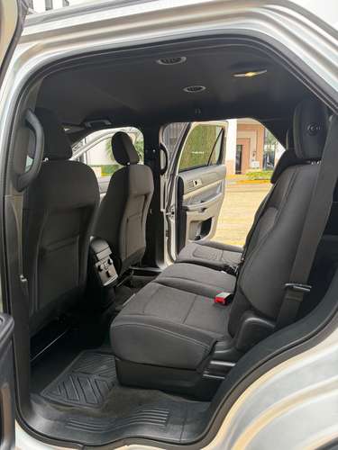 se vende ford explorer 2018