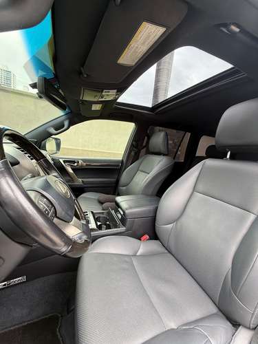 Lexus GX460