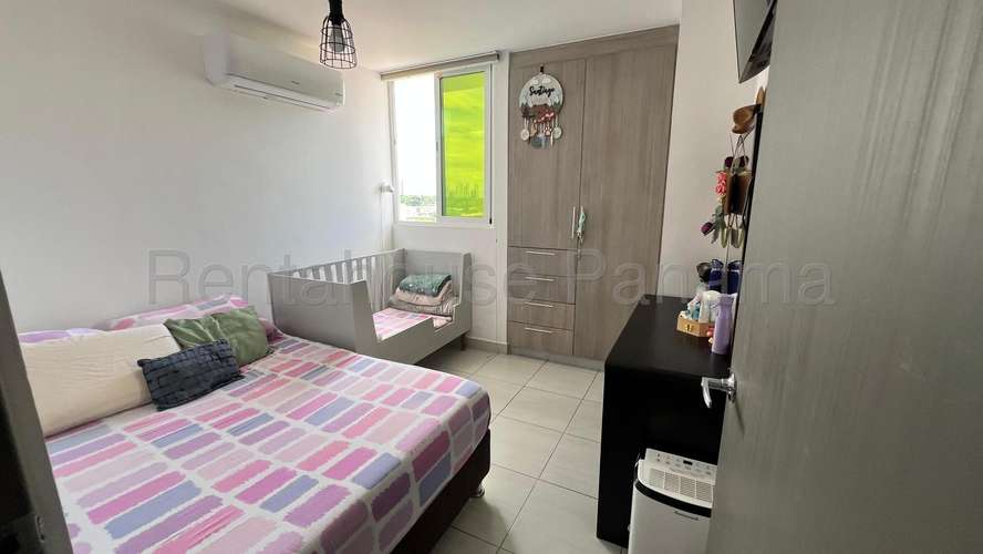 Apartamento en Alquiler en Vía España Mv