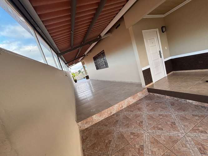 Villa Lucre | Casa en alquiler totalmente amoblada de 300 m² | 3 rec. y 2 baños | Conjunto cerrado 24/7 | $1,300 - Imagen 3