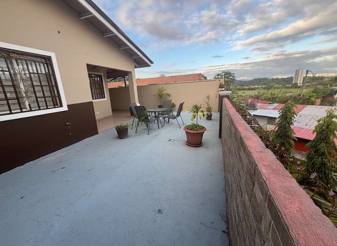 Villa Lucre | Casa en alquiler totalmente amoblada de 300 m² | 3 rec. y 2 baños | Conjunto cerrado 24/7 | $1,300 - Imagen 7