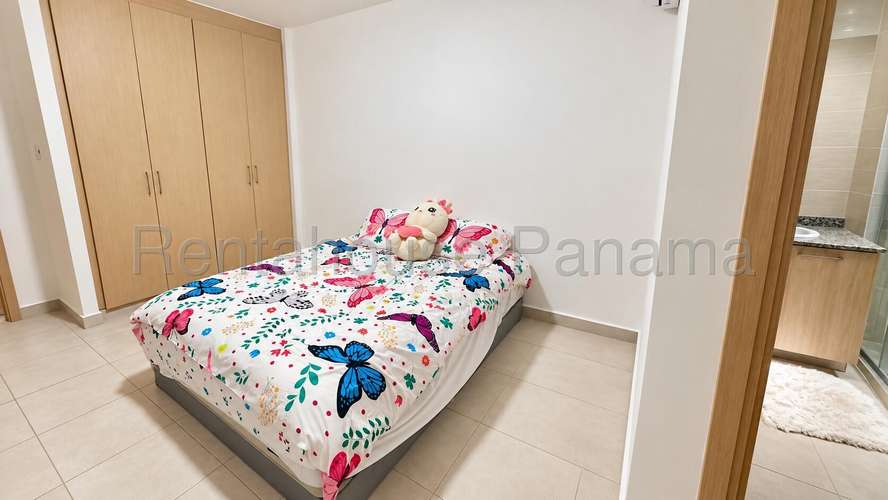 Casa en Alquiler en Brisas Del Golf Mv