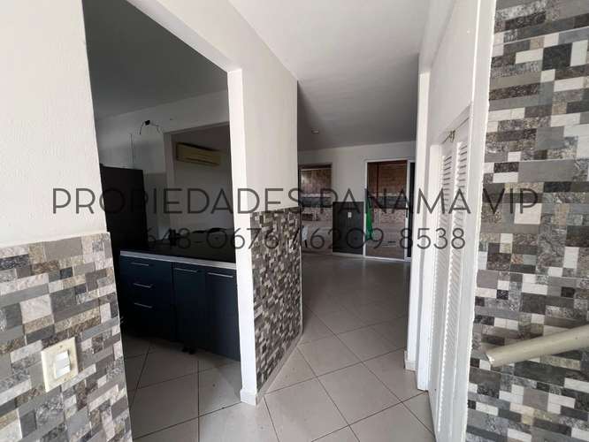 CASA para ALQUILER en Las Villas de Arraiján, PH Santillana, PANAMÁ OESTE