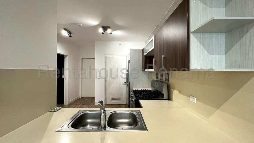 Se Alquila Apartamento en Punta Pacifica MDV27-3308