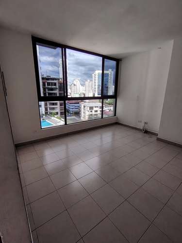 Alquilo apartamento antiguo disfuncional en el cangrejo  - Imagen 9
